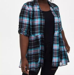 Torrid Vibrant Plaid Buttonless Tunic Shirt - Size 2